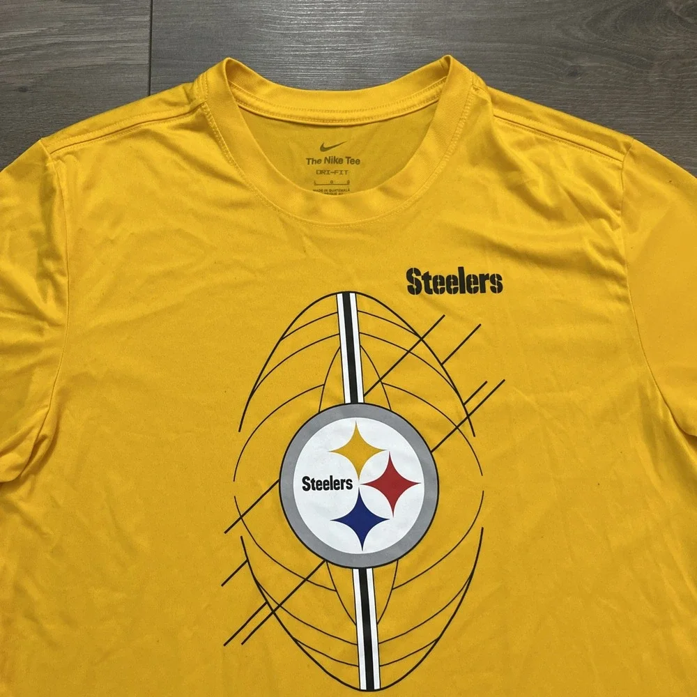 The Nike Tee Mens L Pittsburgh Steelers Yellow T Shirt Short Sleeve